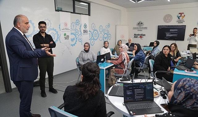 Canik'te Kadınlar Yapay Zekâ İle Geleceğe Hazırlanıyor