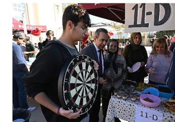 Başkan Yardımcısı Baytekin Ünal Aysal Anadolu Lisesi kermesine katıldı
