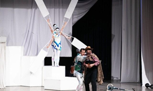 “Don Kişot" minik izleyicileri büyüledi