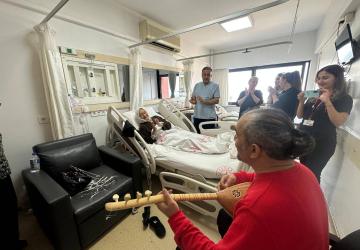 Hastalara Türkülü Moral: Palyatif Serviste Duygulandıran Etkinlik