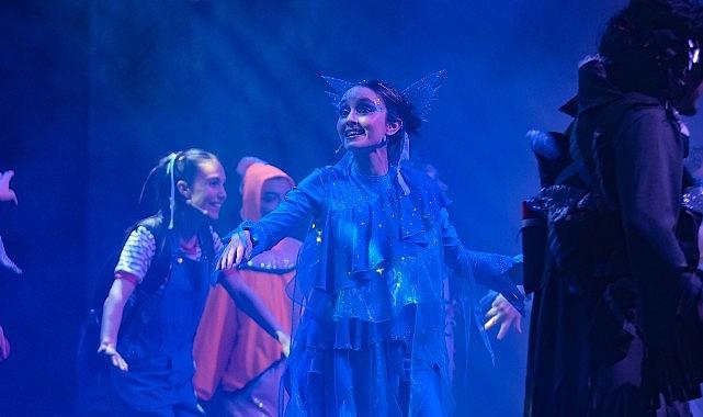 İyilik Kılavuzu, Körfez'in dipten dirilişine tanıklık etti