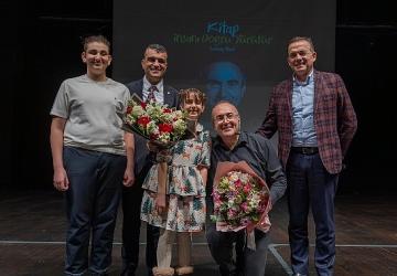 Sunay Akın'dan Yenişehir'e tam not