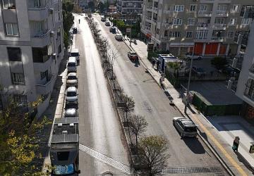 Buca'nın refüjleri yenileniyor