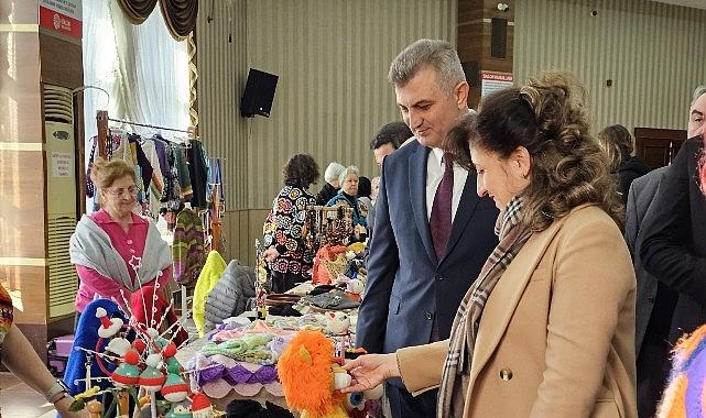 Gölcük'te İlmek İlmek Sanat: 2. Geleneksel Örgü Şöleni Başlıyor