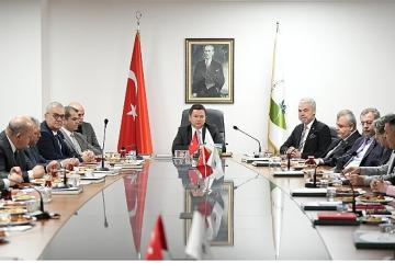 Osmangazi Belediyesi'nde Yıl Sonu Değerlendirme Toplantısı Gerçekleştirildi