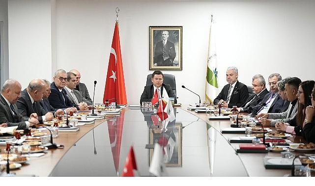 Osmangazi Belediyesi'nde Yıl Sonu Değerlendirme Toplantısı Gerçekleştirildi