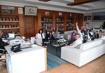 Uğur Okullarından Başkan Topaloğlu'na ziyaret