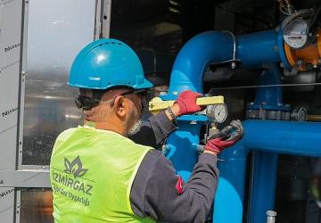 Aliağa'da Doğalgaz Ağı Genişliyor