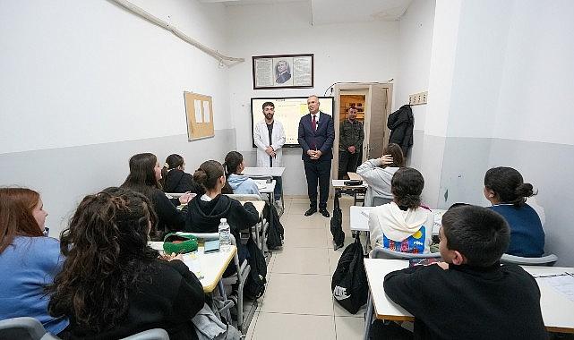 Gaziemir Belediyesi'nden öğrencilere ücretsiz eğitim hizmeti