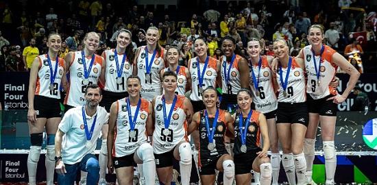 Beymen Club'dan Avrupa İkincisi Eczacıbaşı Dynavit'e Tebrik