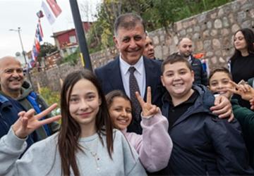 Park tamam sırada iki spor sahası var