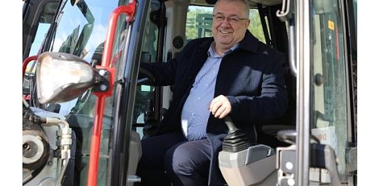 Edremit Belediyesi Araç Filosunu Güçlendiriyor