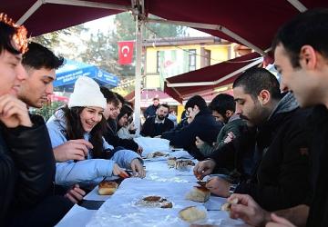 Bursa'nın Asırlık Lezzetlerine Osmangazi'de Yolculuk Yaptılar