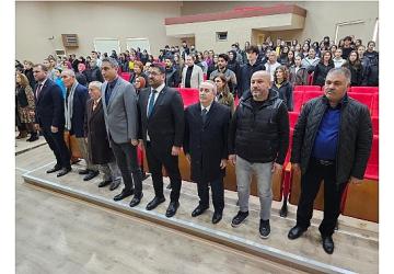 Mehmet Akif Ersoy Vefatının 89. Yılında Gölcük'te anıldı