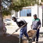 Burhaniye'de Park ve Yeşil Alanlarda Bahar Temizliği