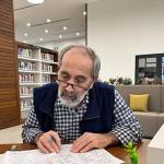 Tuğran Amca'nın okuma aşkı yıllara meydan okuyor