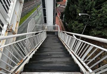 Üst geçitler Büyükşehir'le uzun ömürlü ve güvenli