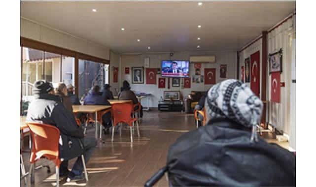 İzmir'de sosyal belediyecilik ısıtıyor