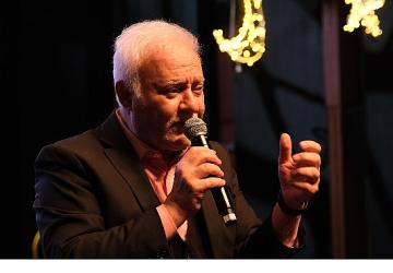 Nihat Hatipoğlu Söyleşisi, Zeytinburnu Kültür Sanat'ta Gerçekleşti