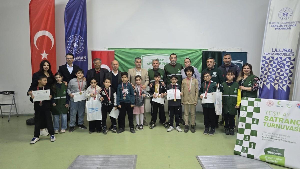 Adıyaman’da Yeşilay Haftası Satranç Turnuvası gerçekleştirildi