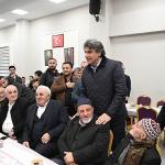 Başkan Kocaman Kartepe'de İftar Sofralarını Ziyaret Etti