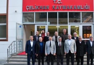 Hüseyin Özhan Çelikhan’da temaslarda bulundu