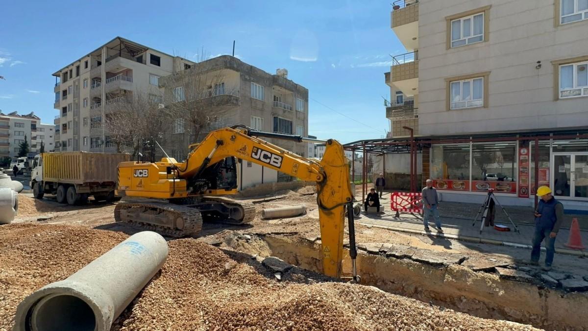 Adıyaman Kayalık Mahallesi’nde kanalizasyon hattı yenileniyor
