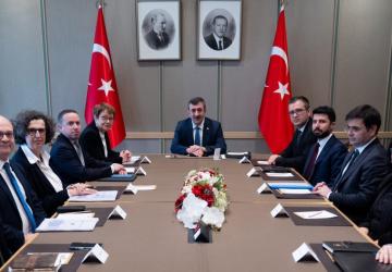 Cevdet Yılmaz, EBRD Başkanı ile görüştü