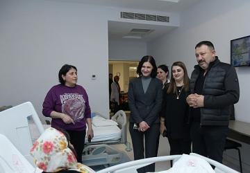 Hastanede Yeni Yıl Ziyareti