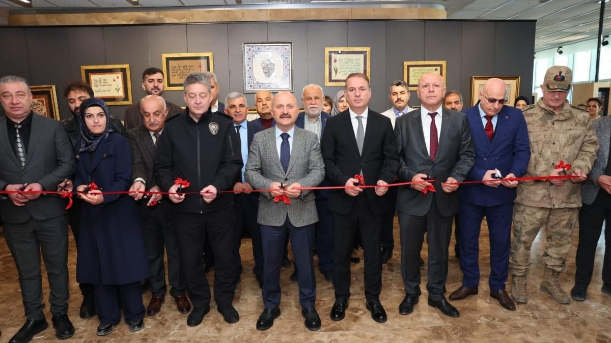 Adıyaman’da Hat, Tezhip ve Ebru Sergisi ziyarete açıldı