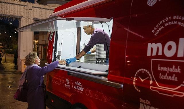 Bakırköy Belediyesi'nden Soğuk Sabahlarda Sıcak İkram