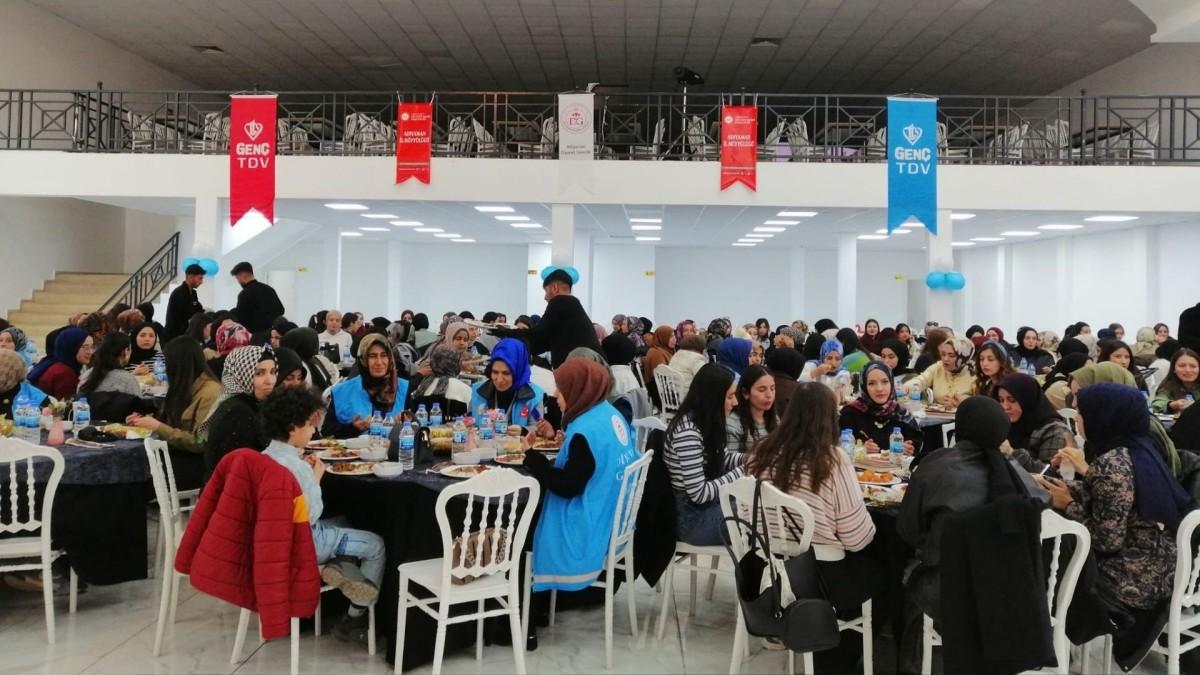 TDV Adıyaman Şubesi’nden üniversite öğrencilerine iftar programı