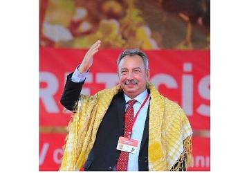 Salihli'de Üreticiye Tarihi Destek: Başkan Mazlum Nurlu'dan “Kırsal Mahalle" Müjdesi!