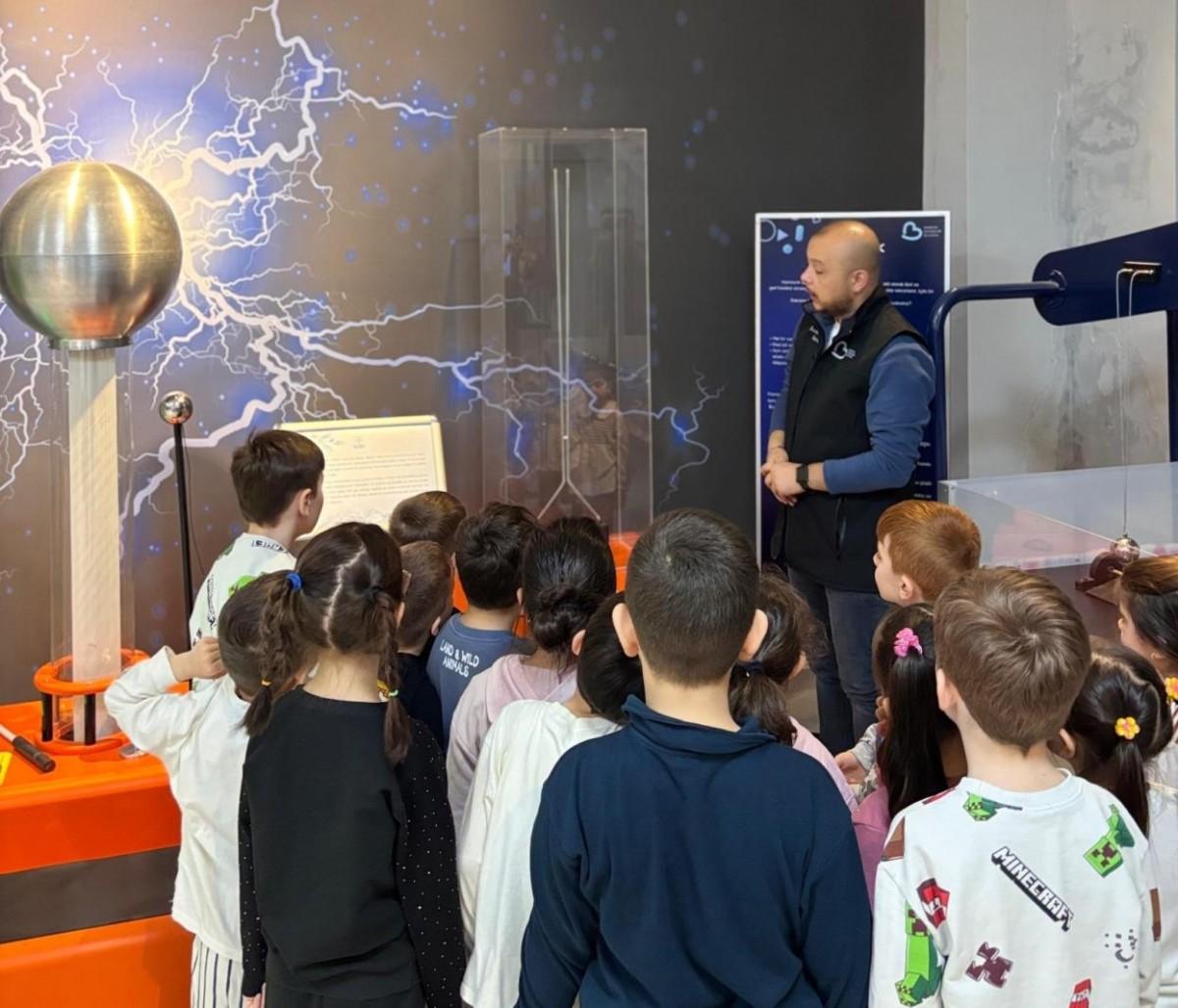 Minikler Çevreyi Öğrenmek İçin Bilim Merkezi’ndeydi
