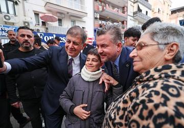 İzmir'in zirvesi Buca'daki iftar sofrasında buluştu