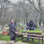 Büyükşehir'in mezarlıklarda bayram hazırlığı sürüyor