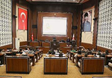 Keçiören Belediyesi Stajyerleri Hayata Hazırlıyor