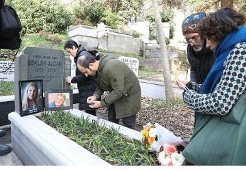 Ayla Algan Vefatının 2. Yıl Dönümünde Kabri Başında Anıldı