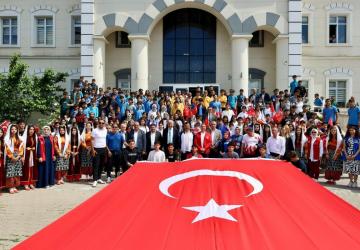 Kahta’da gençlik yürüyüşü yoğun katılımla gerçekleşti