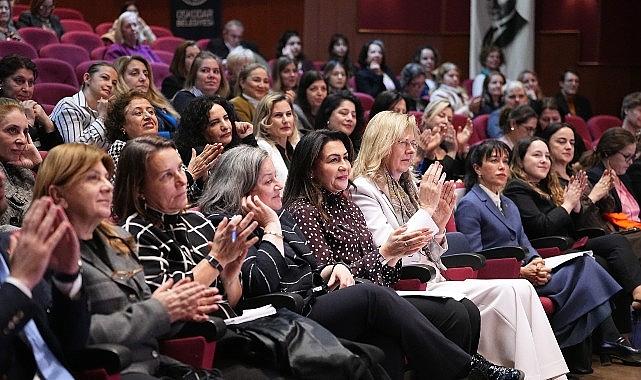 Üsküdar'da Dünya Kadınlar Günü'ne Uluslararası Buluşma