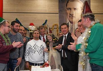 OBAM'da Umut ve Neşe Dolu Yılbaşı Buluşması