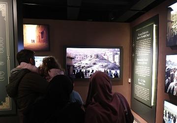 Konya Büyükşehir'in Siyer Sergisi Ramazan Ayında Peygamber Aşıklarıyla Dolup Taşıyor