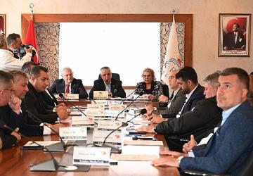 Kemer Belediyesi Mart ayı meclisi yapıldı