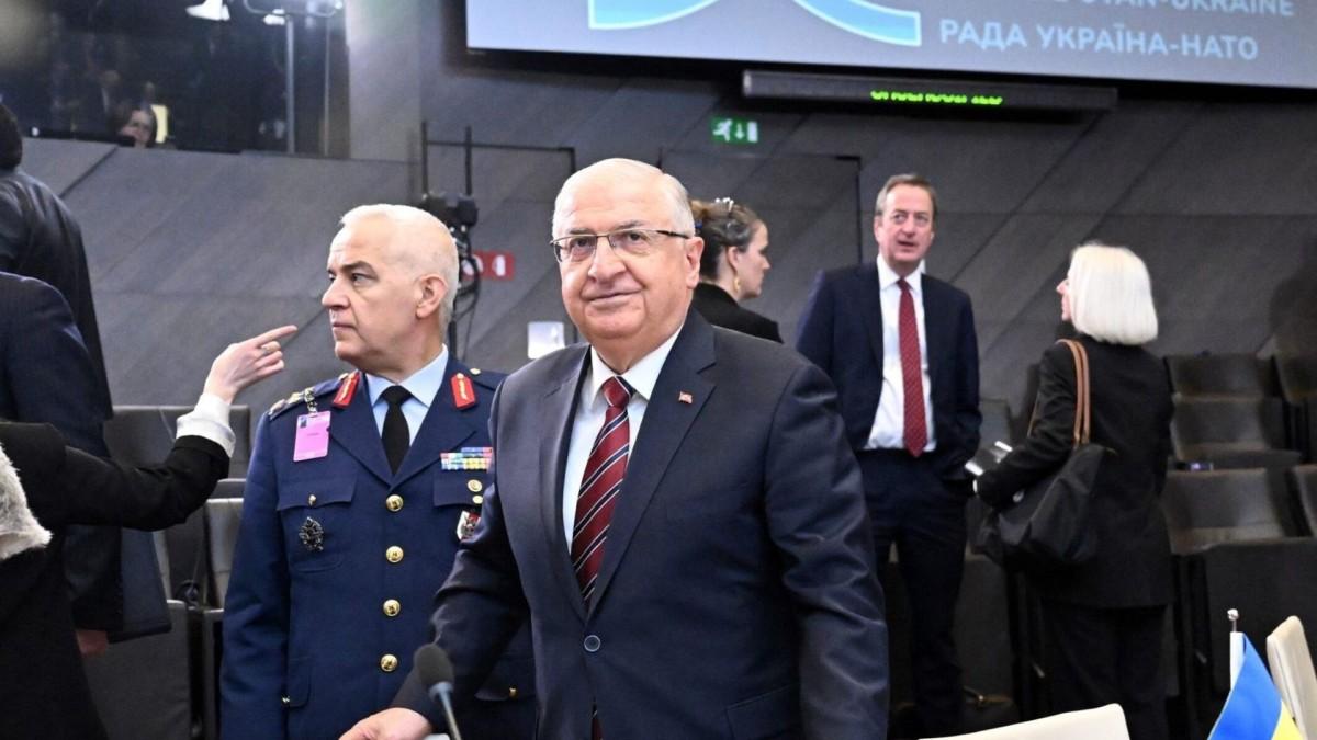 Bakan Güler: ‘Askerlikte esneklik geliyor, çocuk sayısına göre görev yeri seçilebilecek’