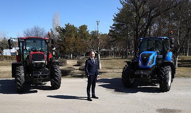 Konya Tarım Fuarı'nda TürkTraktör Standını Ziyaret Edenlere New Holland T580B Kazanma Fırsatı