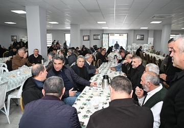 Başkan Kocaman Ağrılılarla Buluştu