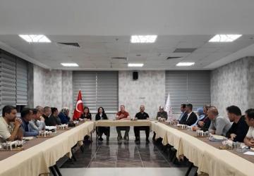 Adıyaman’da Maarif Sohbetlerinde Müdür Tosun öğretmenlerle bir araya geldi - Videolu Haber