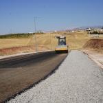 ADIYAMAN (PHA) - Mustafa KAMIŞ – Kahta Belediyesi, ilçede asfalt sezonunun başlamasıyla birlikte yol yapım, bakım ve onarım çalışmalarını hızlandırdı.