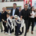 ADIYAMAN (PERRE) - Şeriban ÖZÇAKMAK - Adıyaman Belediyesi tarafından düzenlenen Geleneksel Sünnet Şöleni'nde 113 çocuğun sünnetini gerçekleştirdi.