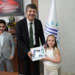 ADIYAMAN (PHA) - Gülbahar SÜNGÜ – 23 Nisan Ulusal Egemenlik ve Çocuk Bayramı kapsamında Adıyaman Belediyesi'nde geleneksel koltuk devri yapıldı.